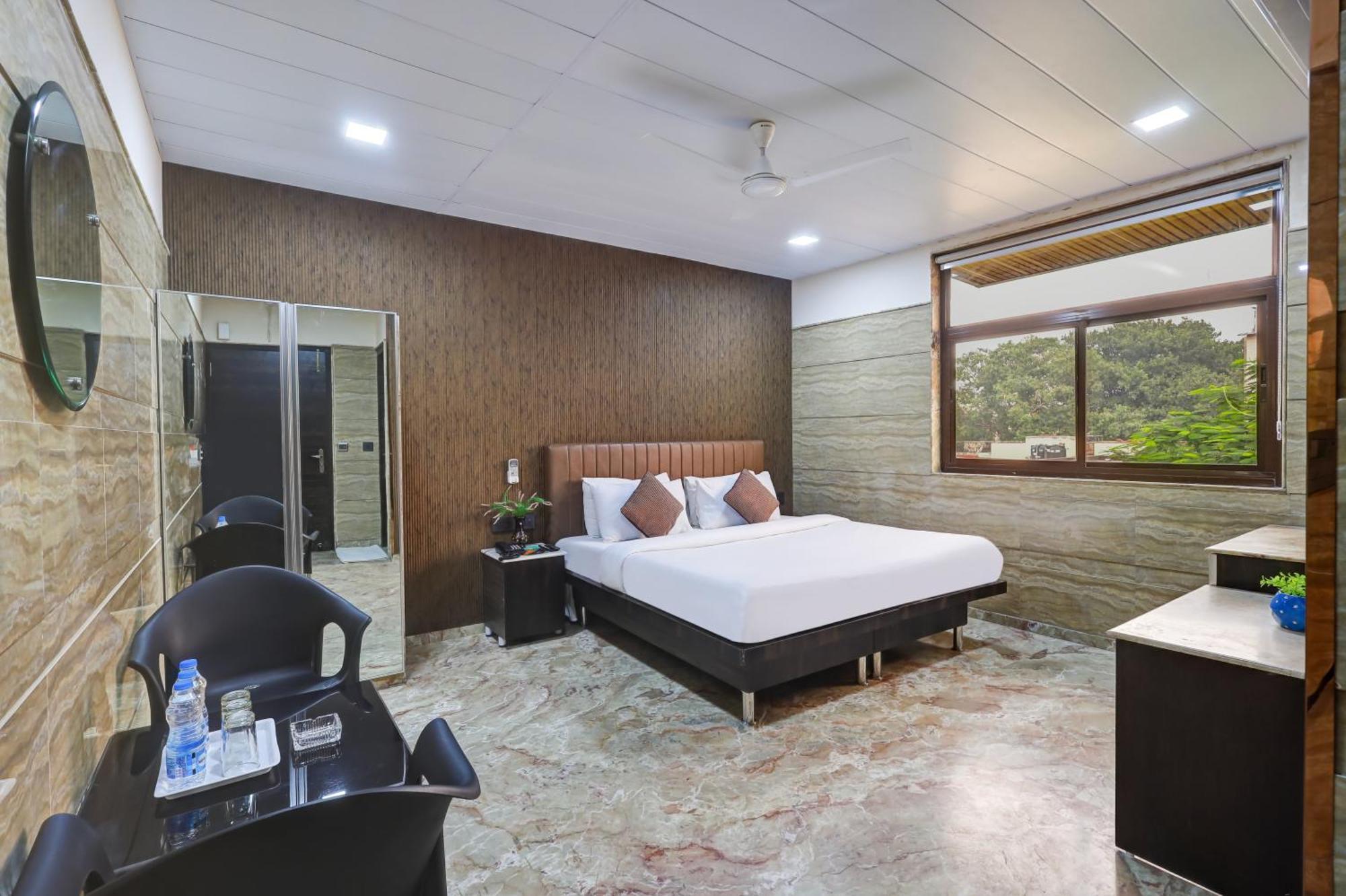 Hotel Singh Palace Delhi  Dış mekan fotoğraf