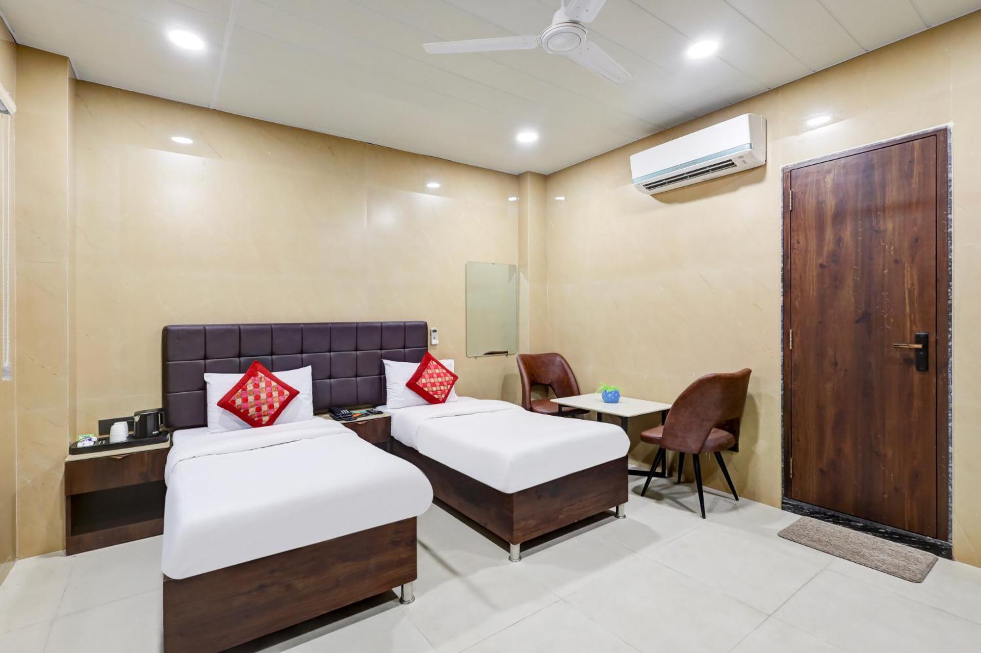 Hotel Singh Palace Delhi  Dış mekan fotoğraf