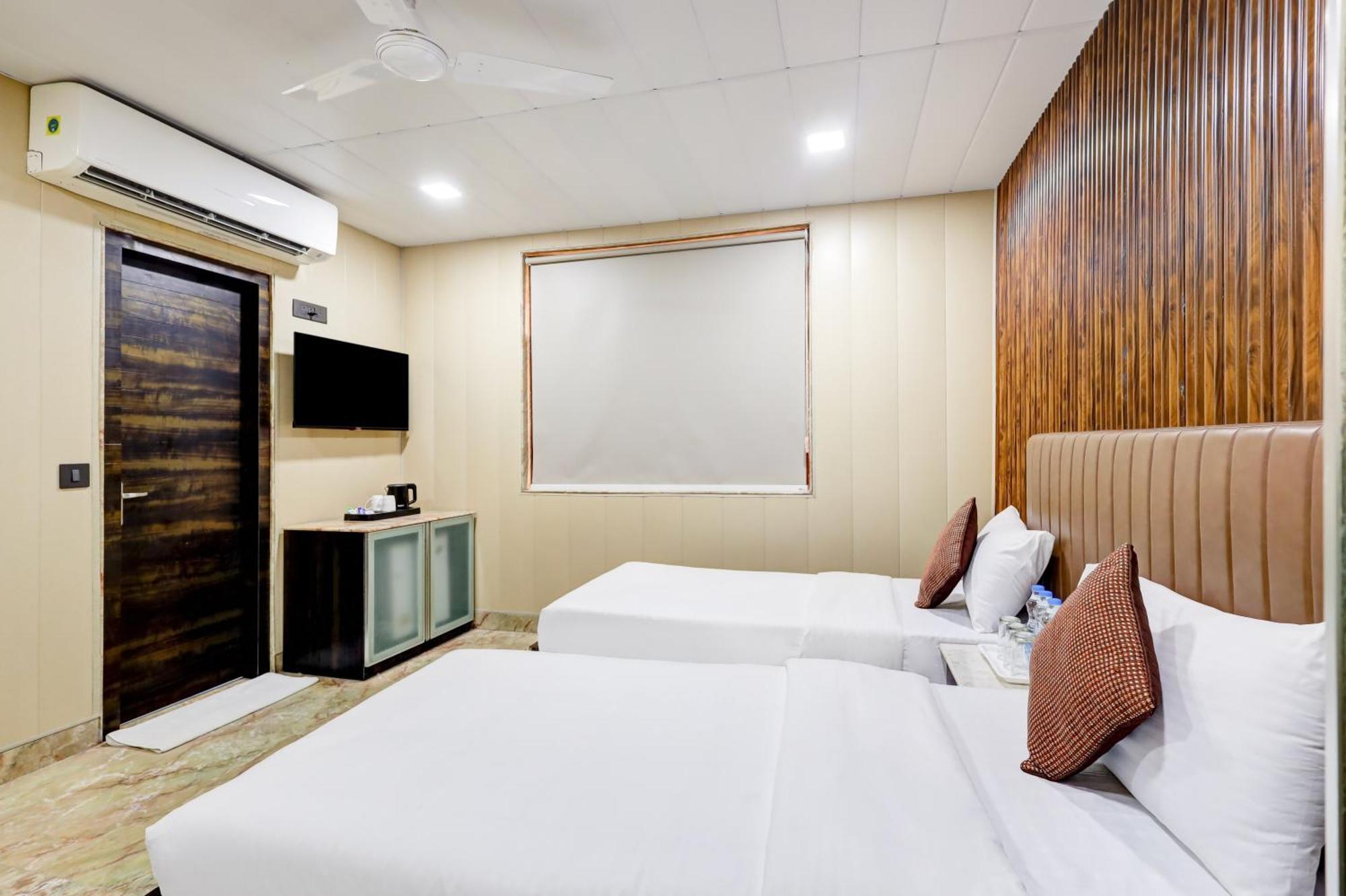 Hotel Singh Palace Delhi  Dış mekan fotoğraf