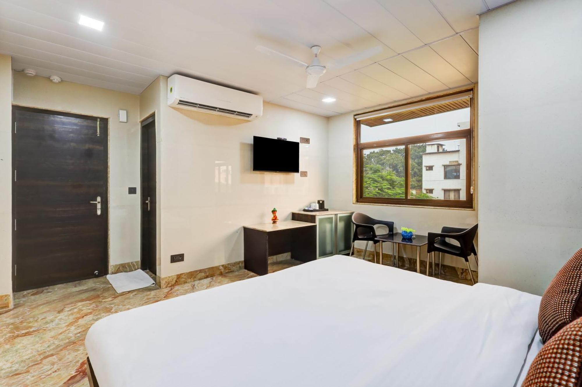 Hotel Singh Palace Delhi  Dış mekan fotoğraf